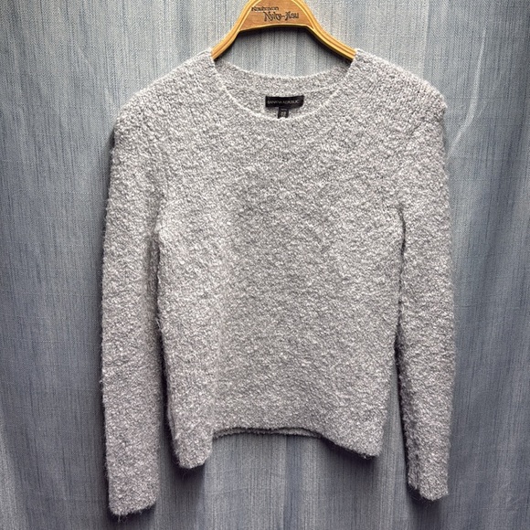 Banana republic Light Gray Crewneck Sweater size extra small - Picture 3 of 8
